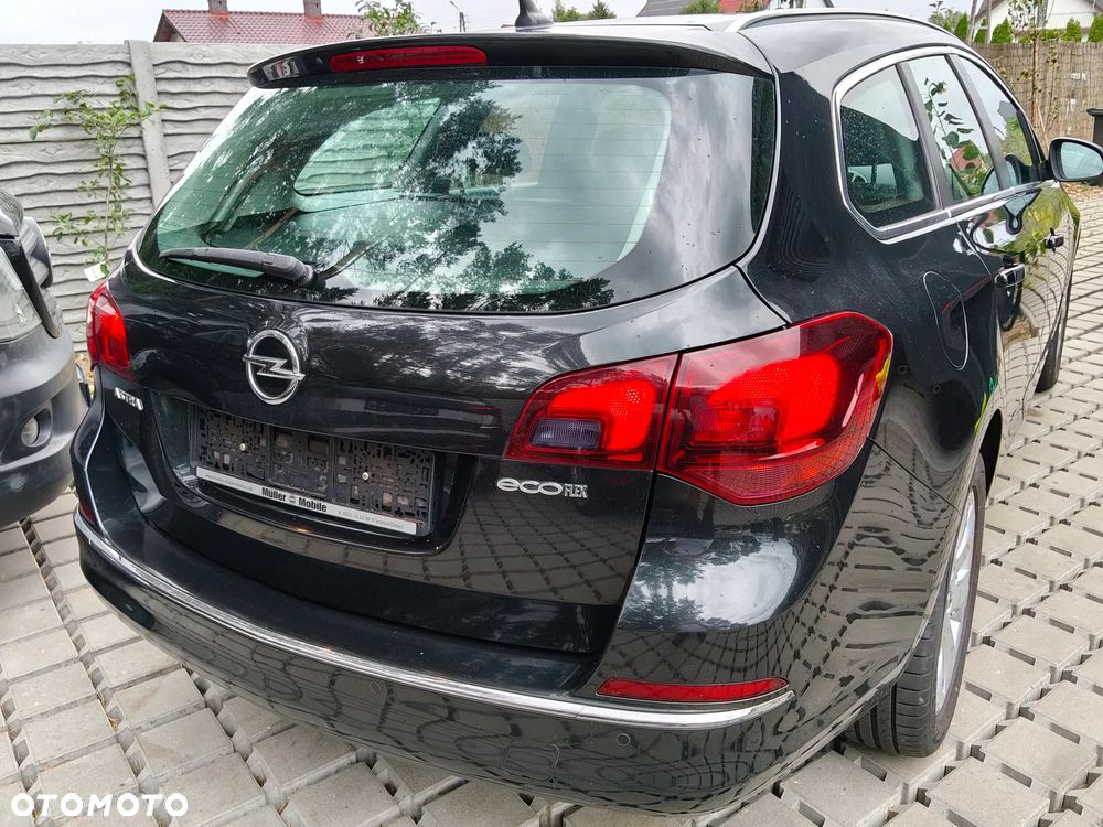 Opel Astra - 9