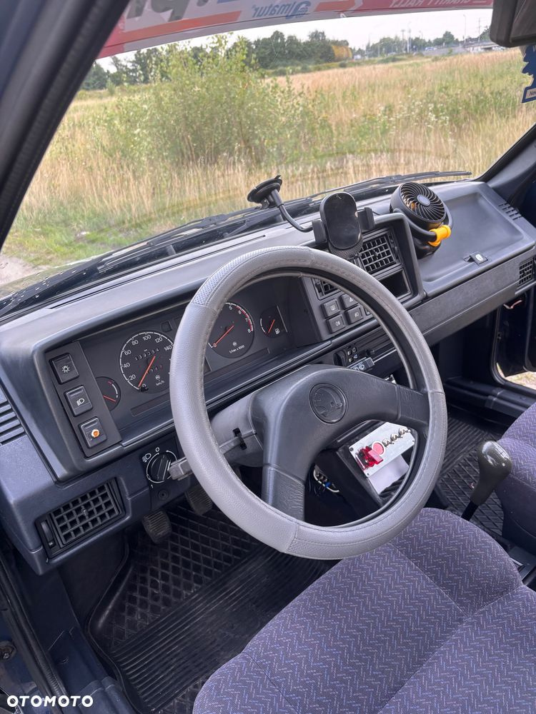Skoda Favorit - 19