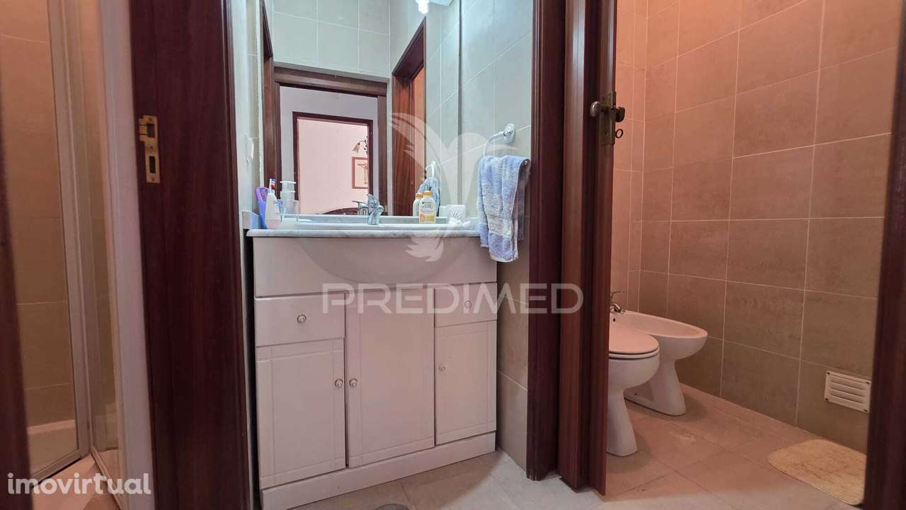 Moradia T4 - Grande imagem: 5/31