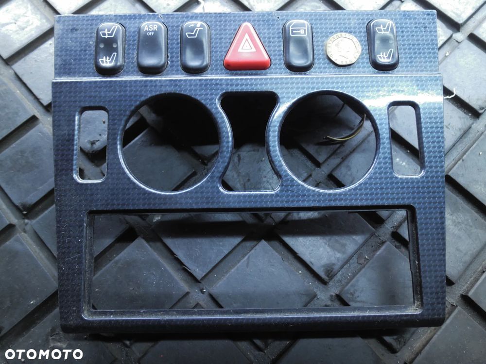 PANEL DEKOR RAMKA MERCEDES W210 2108200151 KOMPLET - 1