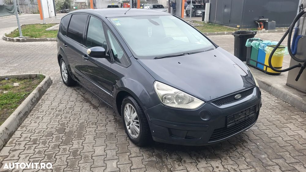 Ford S-Max - 1