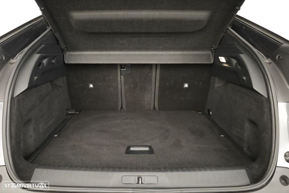 Peugeot 3008 1.2 Hybrid Allure e-DCS6 - 23