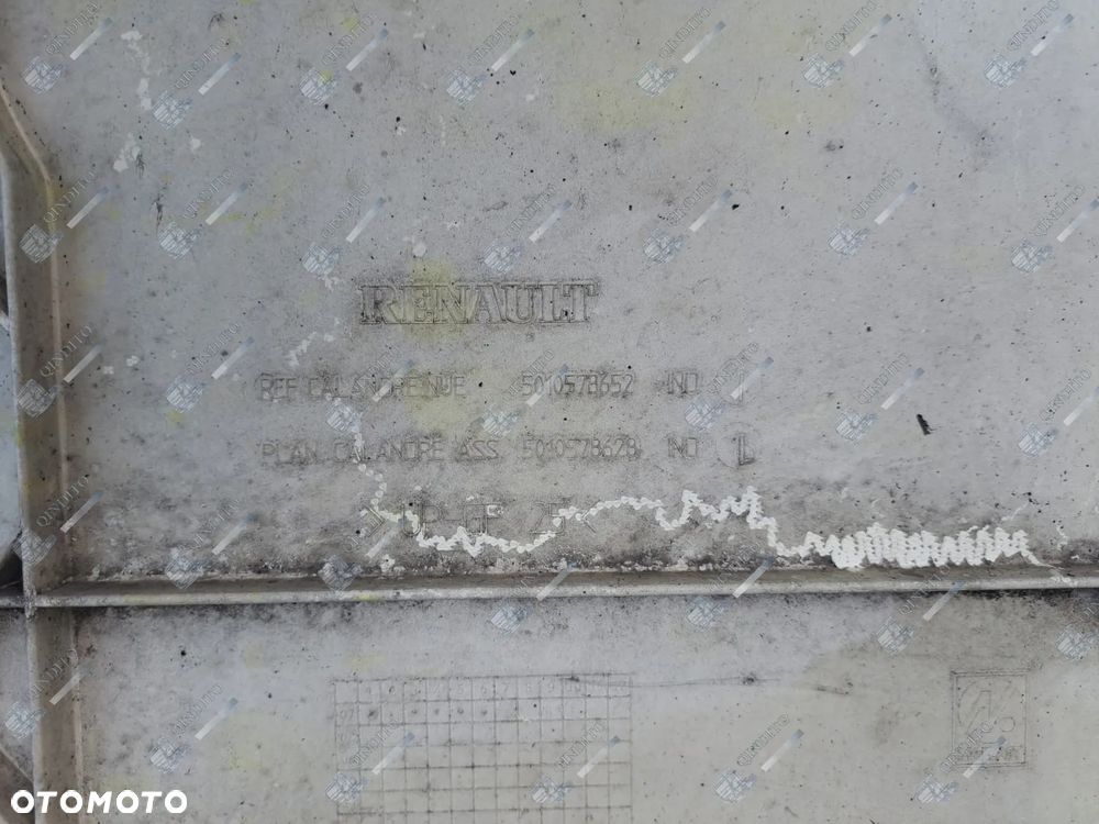 MASKA ATRAPA GRILL RENAULT MIDLUM DXI - 4