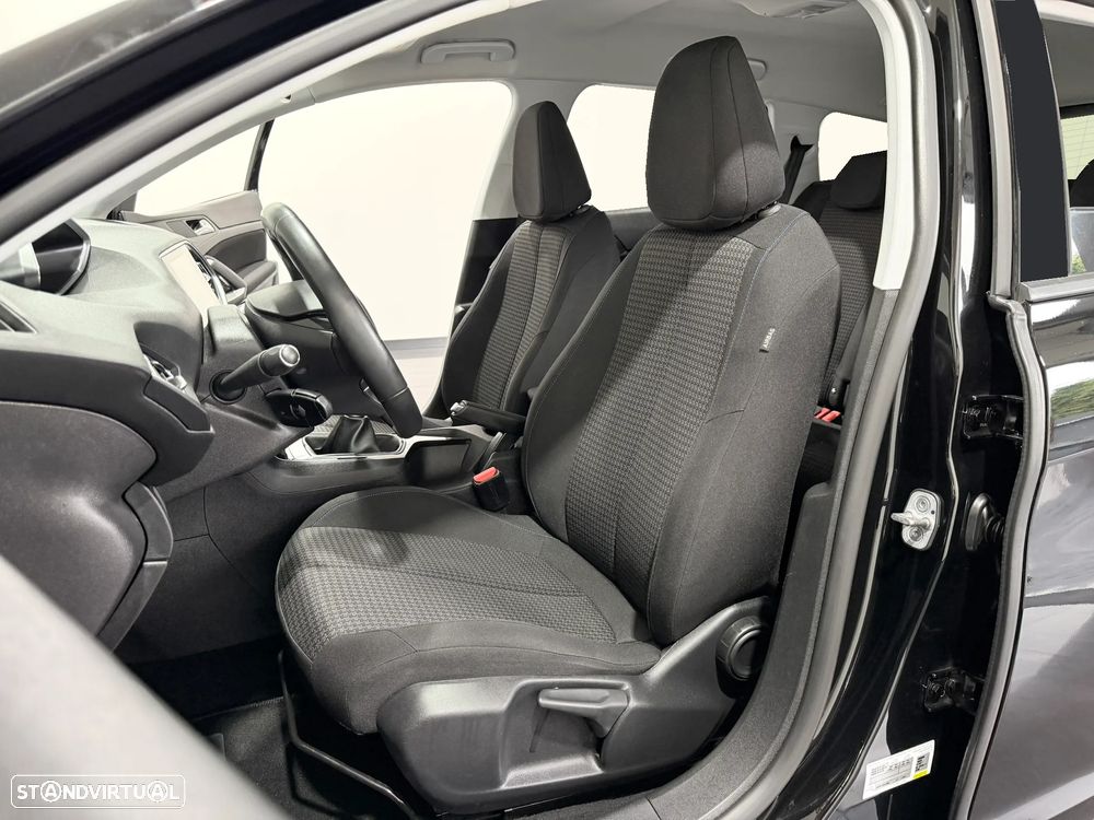 Peugeot 308 SW 1.5 BlueHDi Style - 6