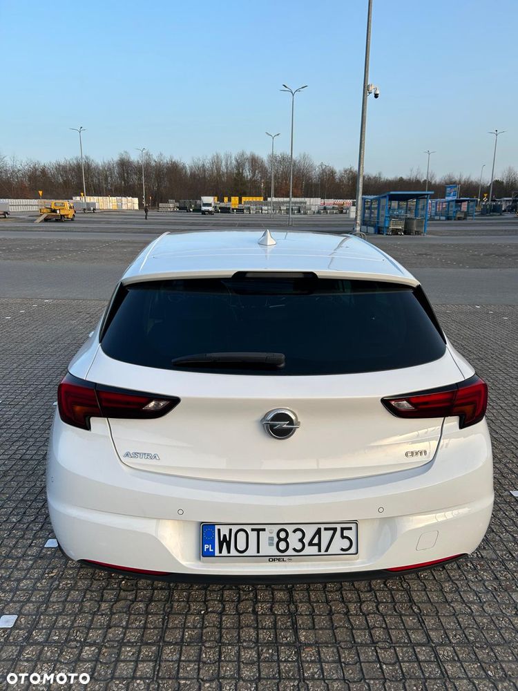 Opel Astra 1.6 CDTI Cosmo - 8
