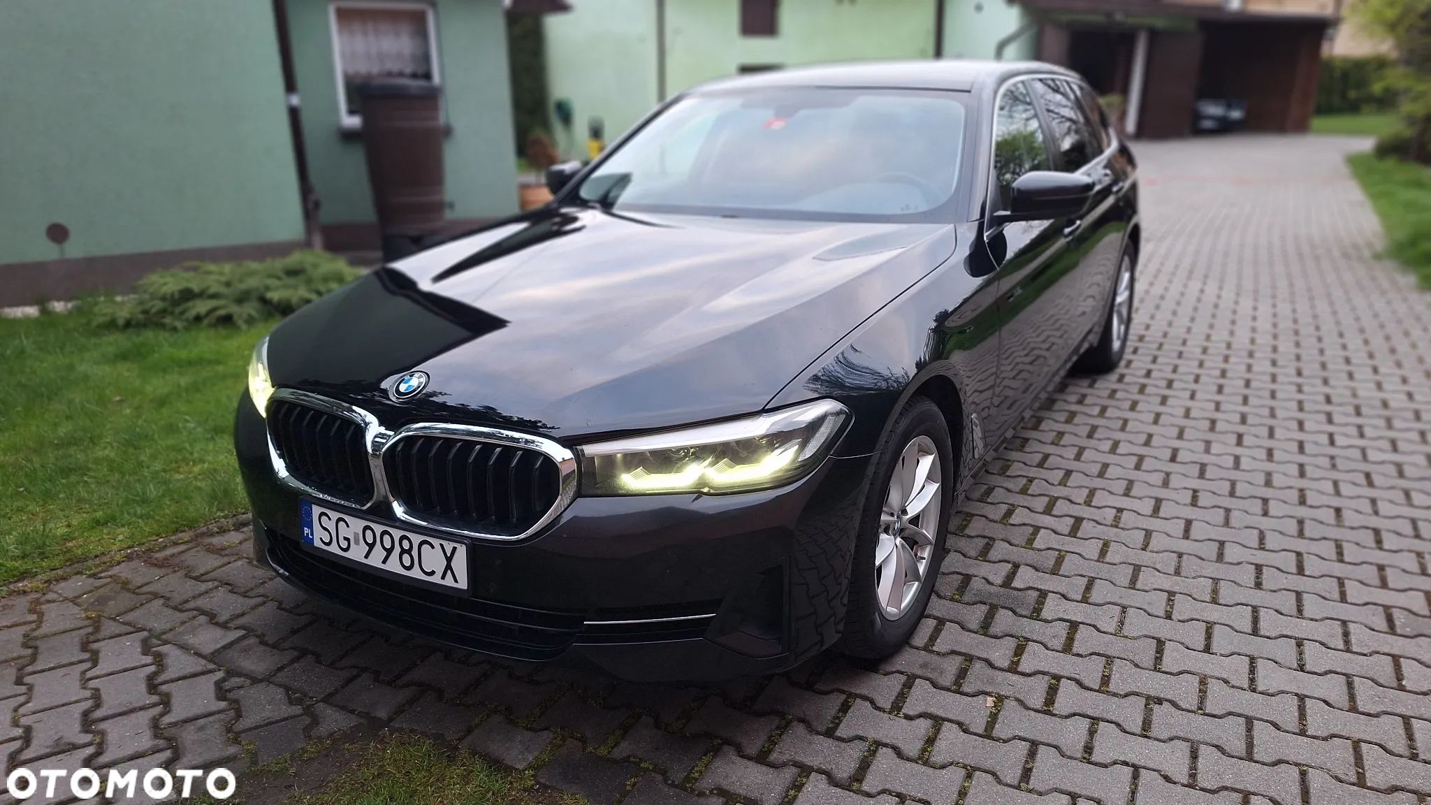 BMW Seria 5 520i Touring Luxury Line - 1