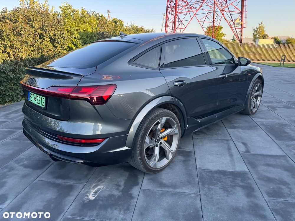 Audi e-tron S Quattro - 8