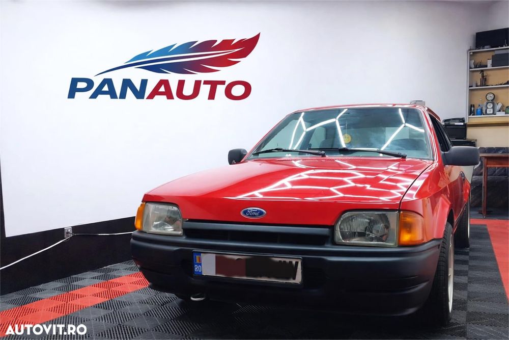 Ford Escort - 2