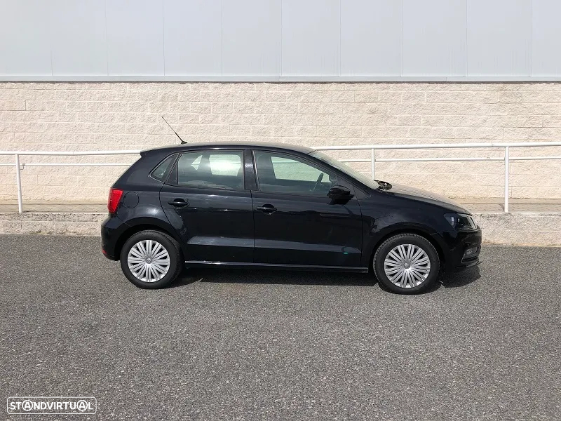 VW Polo 1.0 Confortline - 2