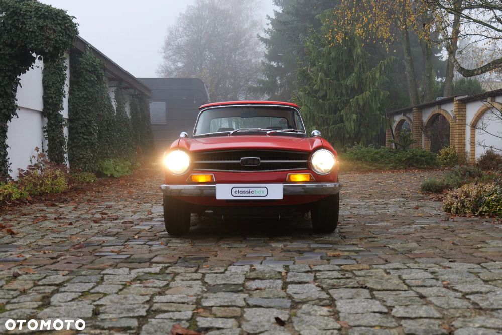 Triumph TR6 - 6