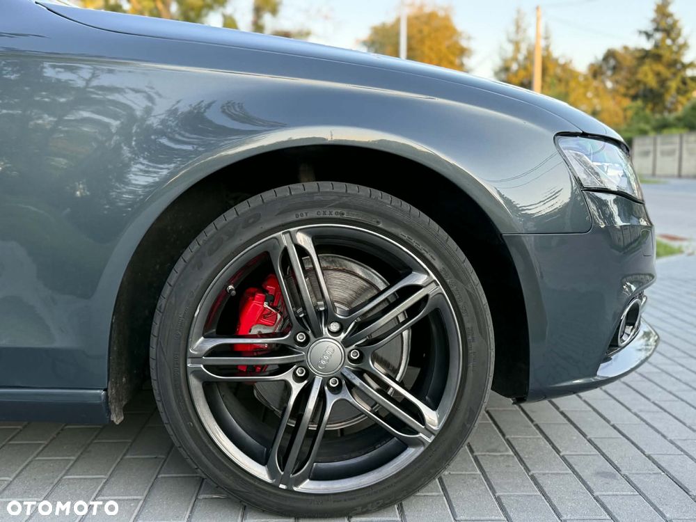 Audi A4 Limousine 2.0 TDI e DPF - 11