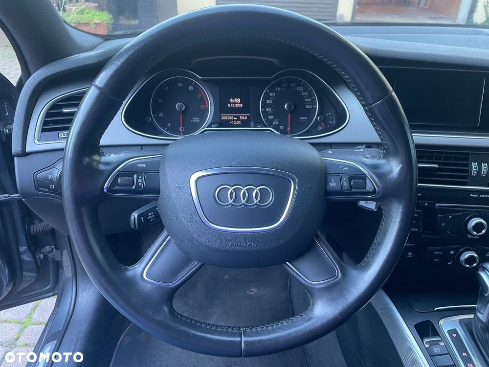 Audi A4 - 4