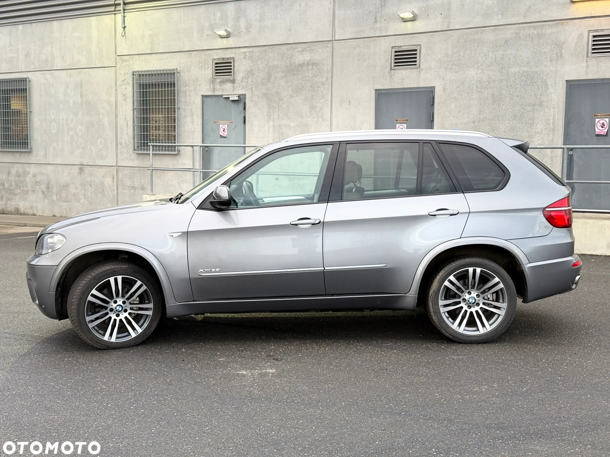 BMW X5 xDrive35i - 4