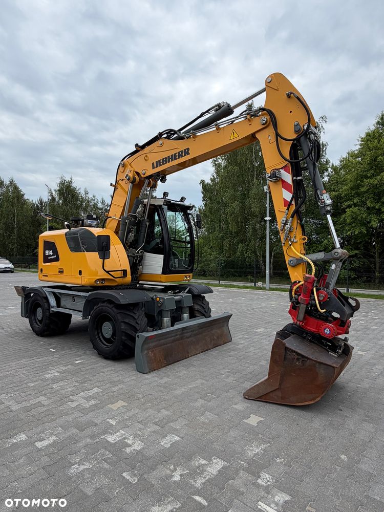 Liebherr A914 compact |rototilt |lapy-plug| - 2