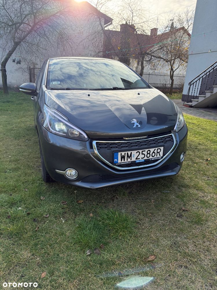 Peugeot 208 - 7