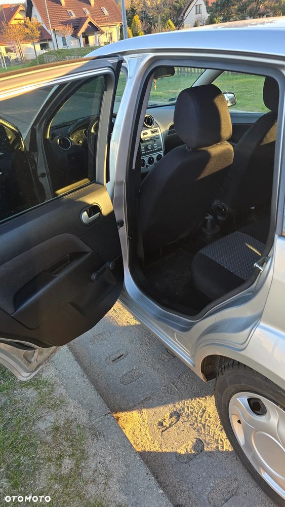 Ford Fiesta 1.4 Durashift-EST Trend - 13