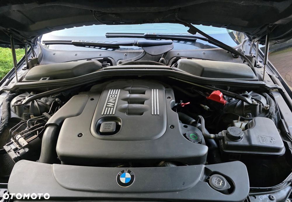 BMW Seria 5 520d - 16