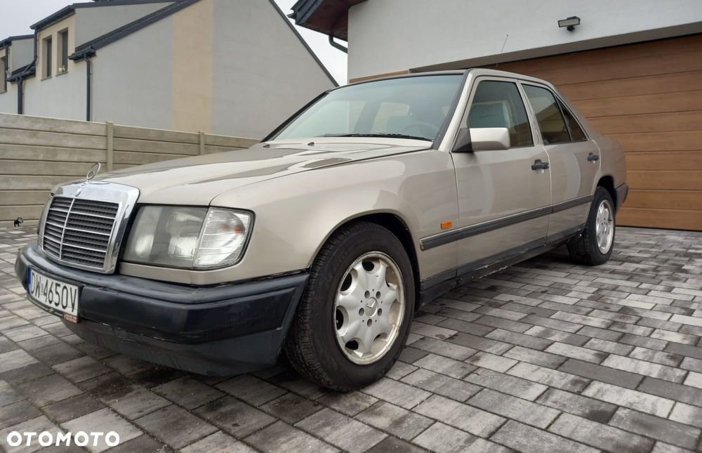 Mercedes-Benz W124 (1984-1993) - 2