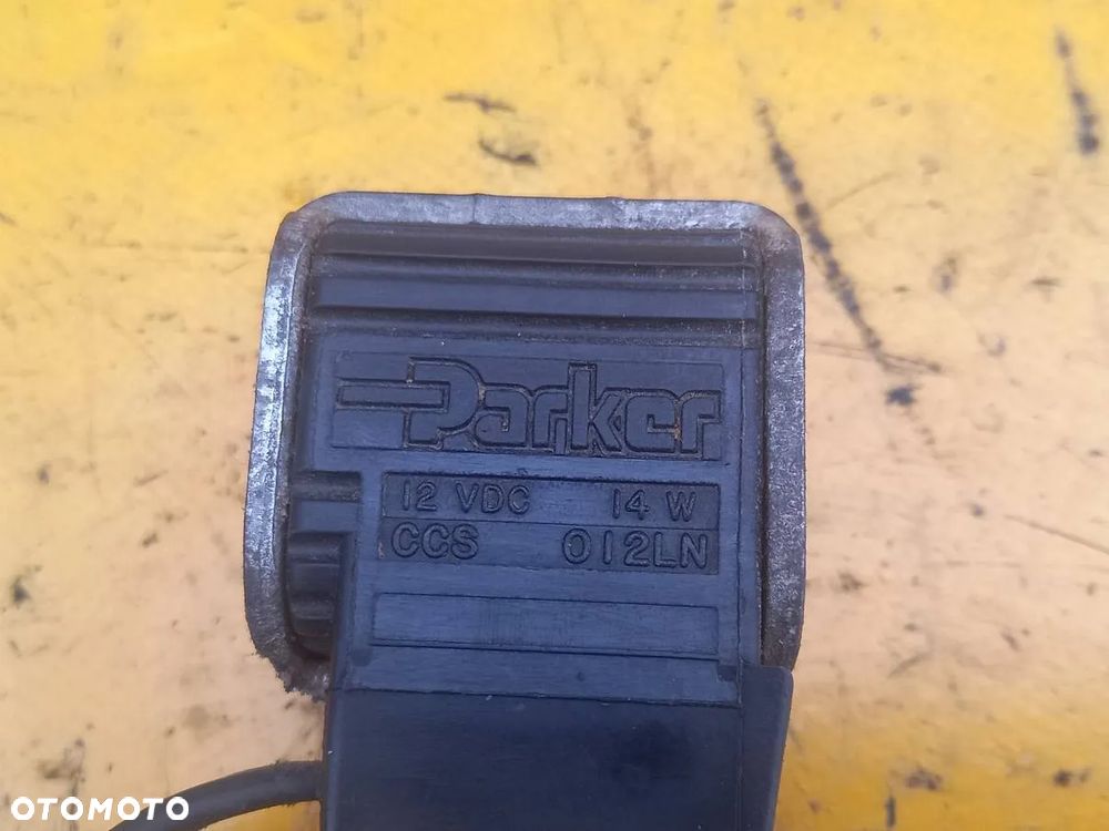 Elektrozawór DualPower New Holland 6640 - 2