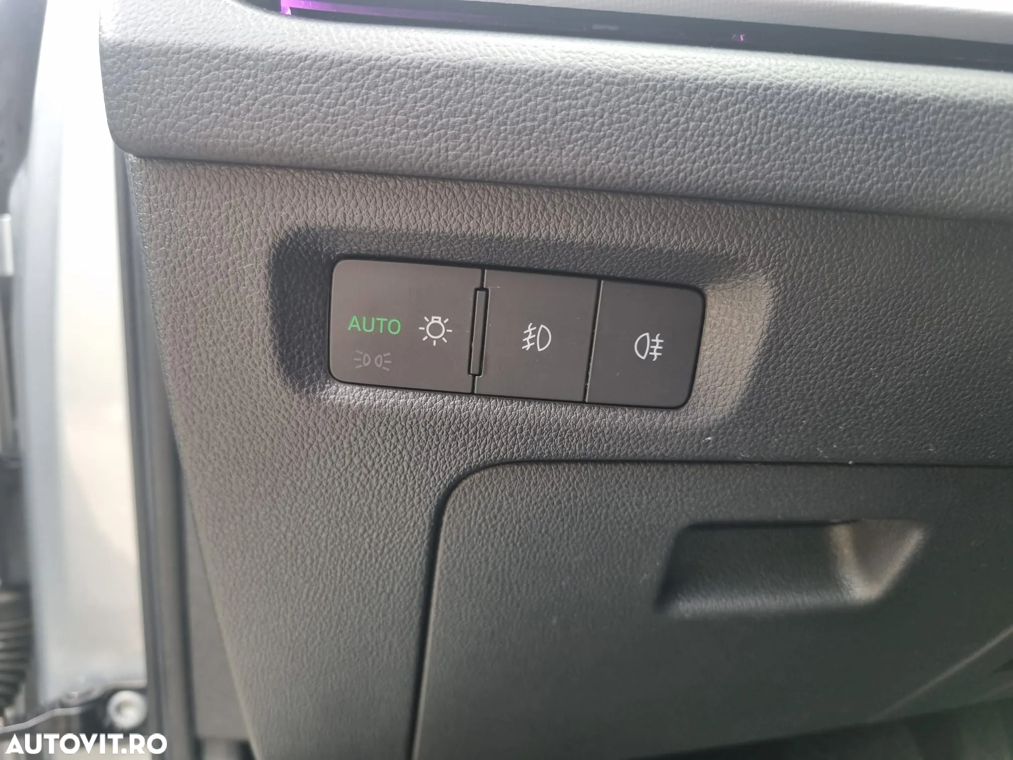 Skoda Octavia 2.0 TDI DSG Style - 21