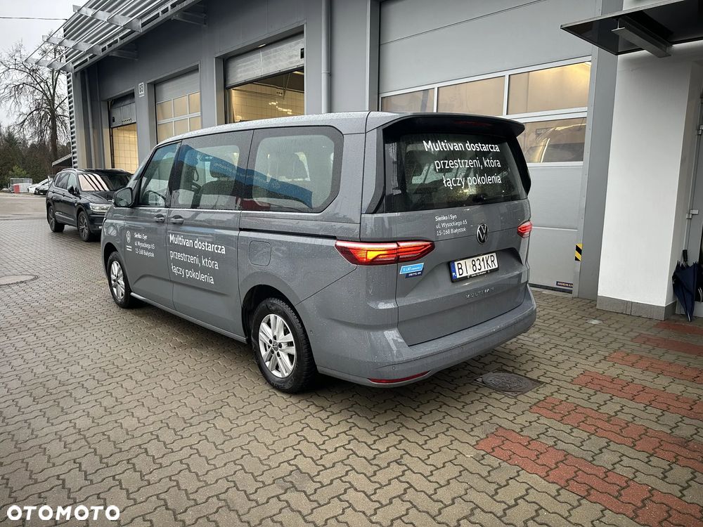 Volkswagen Multivan ver-2-0-tdi-l2-life-dsg - 3