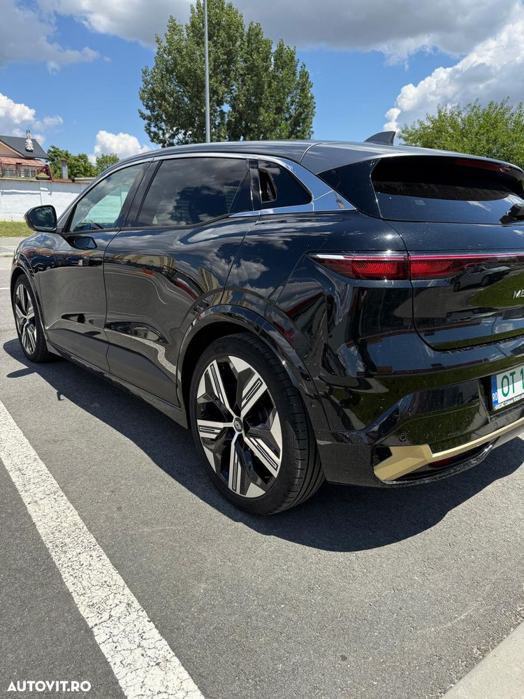 Renault Megane E-TECH 60 kWh 220 CP Iconic - 12