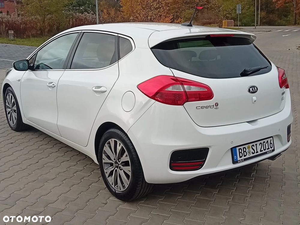 Kia Ceed - 20
