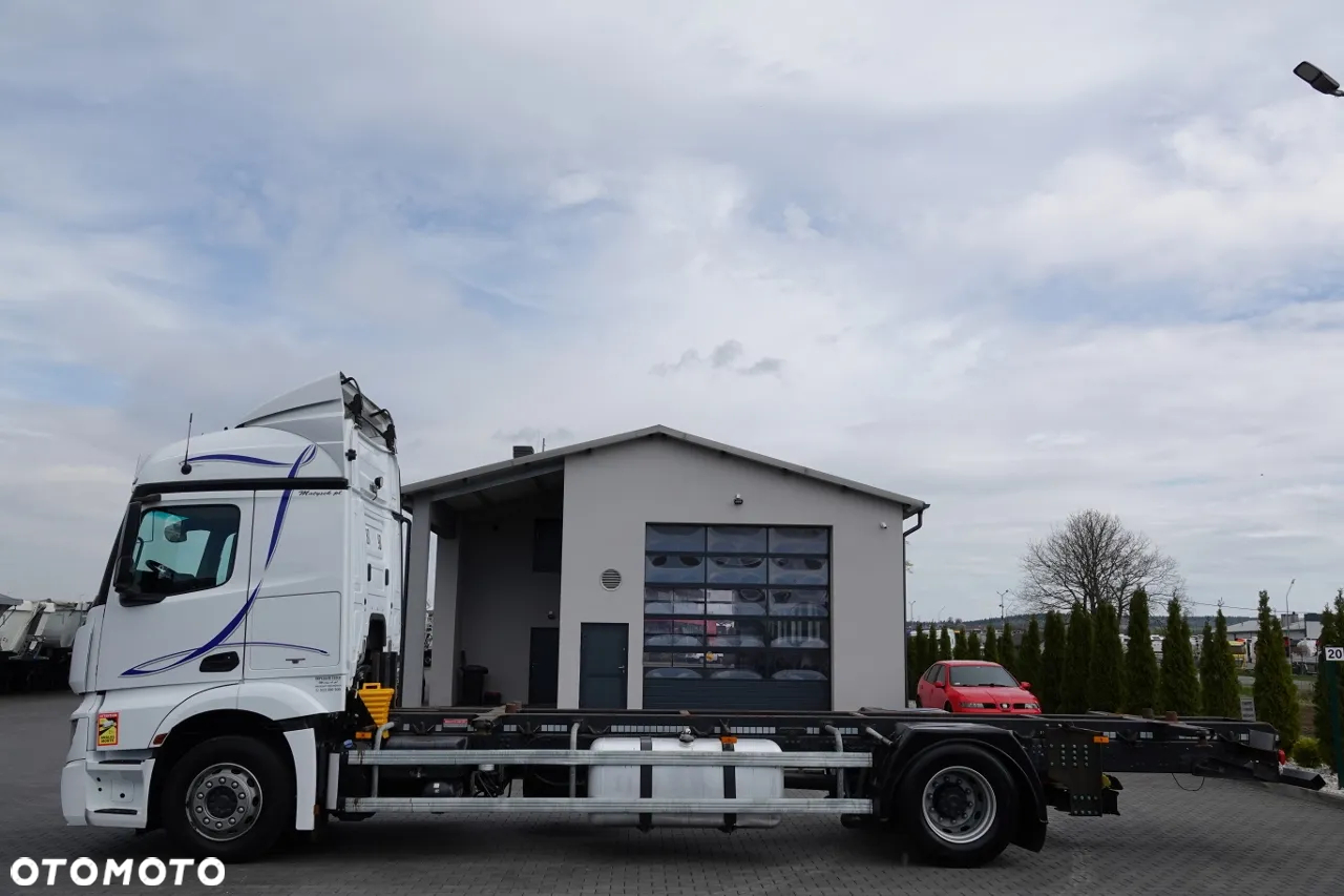 Mercedes-Benz ACTROS 1845  / BDF  / DO PRZEWOZU KONTENERÓW /  SPROWADZONY - 4