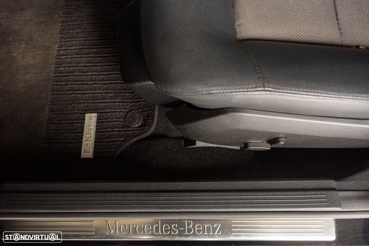 Mercedes-Benz E 220 CDi Avantgarde BlueEfficiency - 50