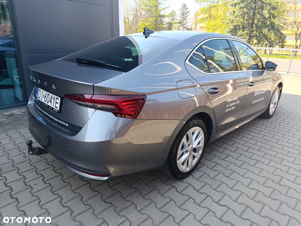 Skoda Octavia 1.5 TSI mHEV Selection DSG - 3