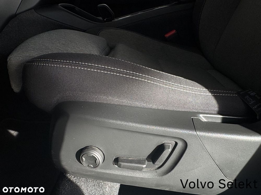 Volvo XC 40 - 19