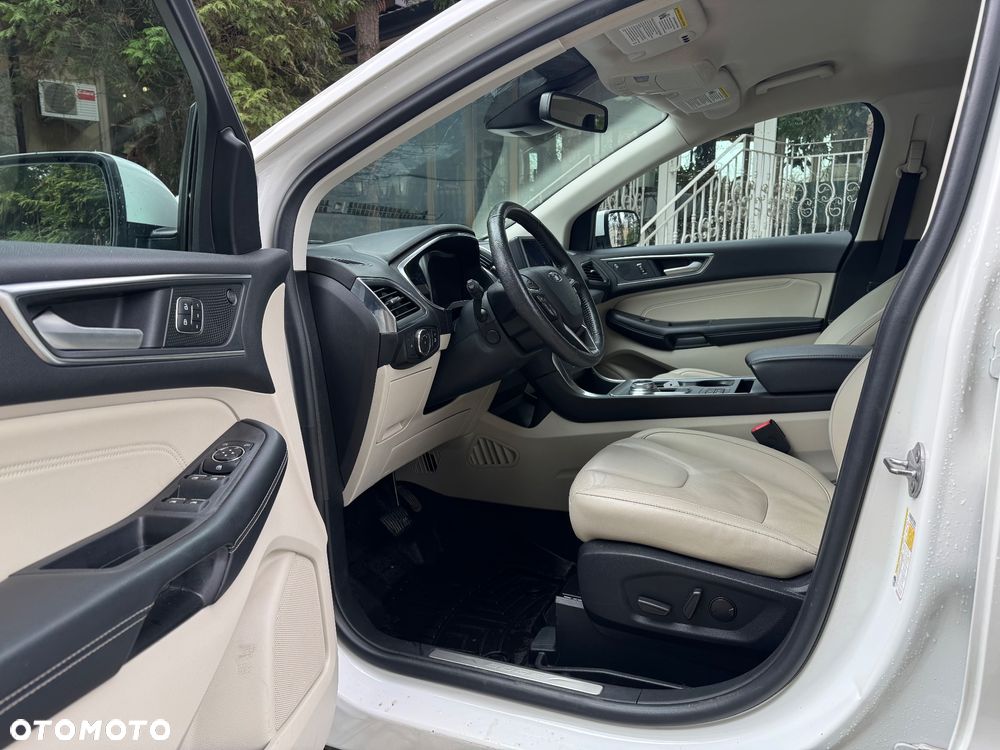 Ford Edge - 15