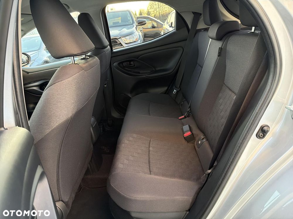 Toyota Yaris - 14