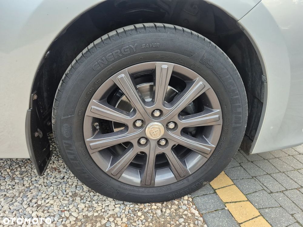 Toyota Corolla 1.6 Premium - 21