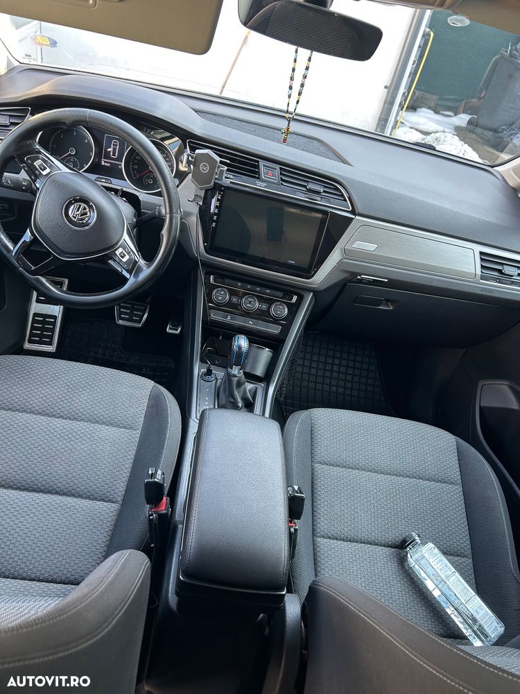 VOLKSWAGEN Touran 2017 — imagine 7