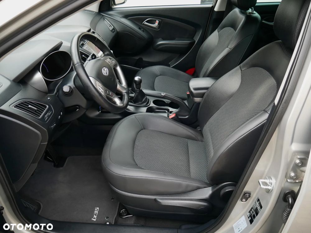 Hyundai ix35 2.0 Premium 2WD - 20