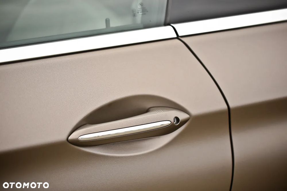 BMW Seria 6 650i xDrive - 37