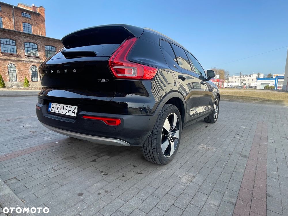 Volvo XC 40 T5 AWD Geartronic Momentum - 8