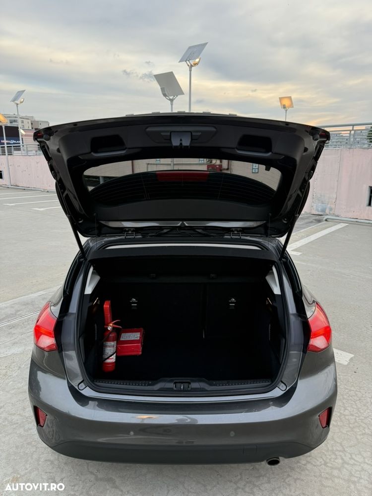 Ford Focus 2.0 EcoBlue Active Business - 14