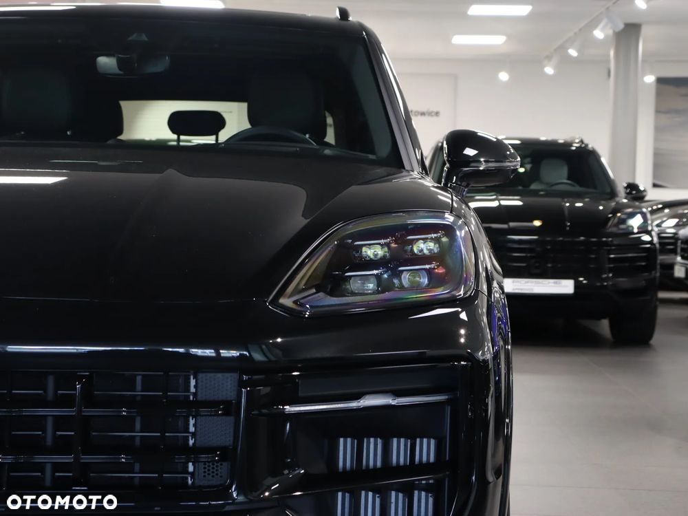 Porsche Cayenne - 9
