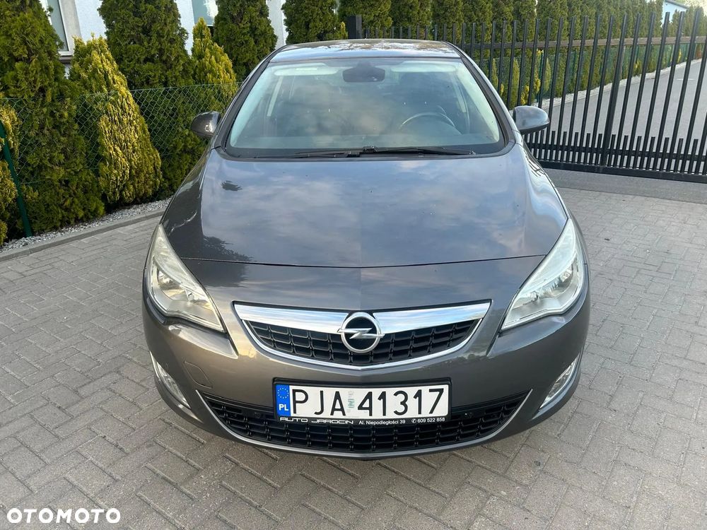Opel Astra 1.6 Cosmo - 10