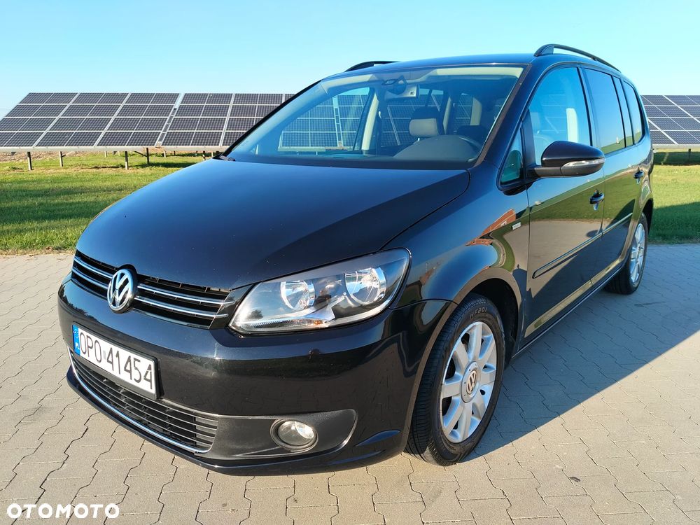 Volkswagen Touran - 1