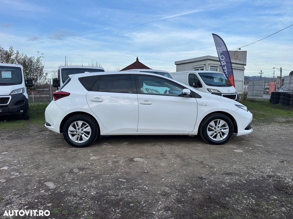 Toyota Auris 1.8 L VVT-i Hybrid Sol + - 15