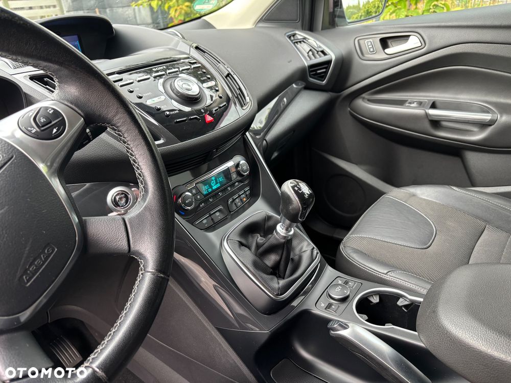 Ford Kuga 2.0 TDCi 4x4 Individual - 6