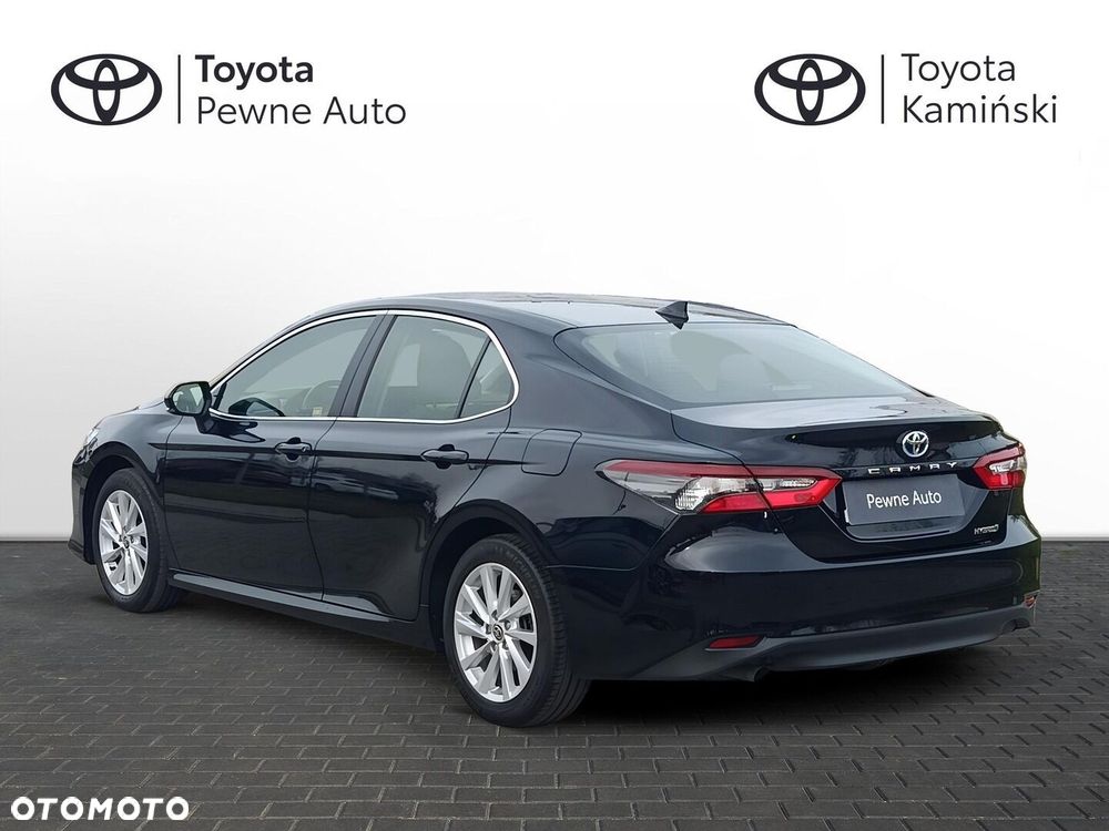 Toyota Camry 2.5 Hybrid Comfort CVT - 3
