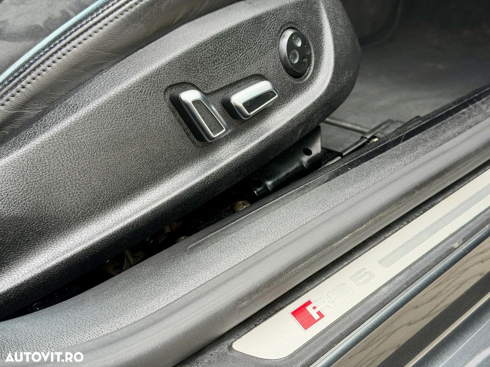 Audi RS5 4.2 FSI quattro Stronic - 30