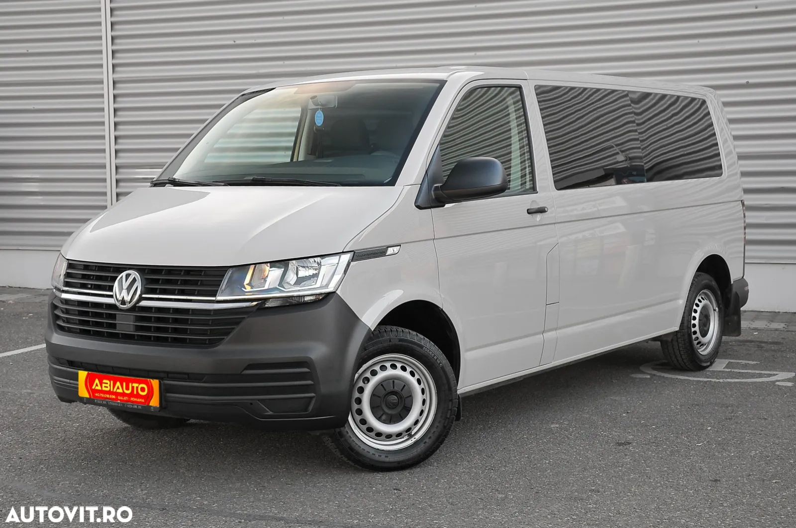 Volkswagen Transporter T6 Lang Plus Trendline - 2