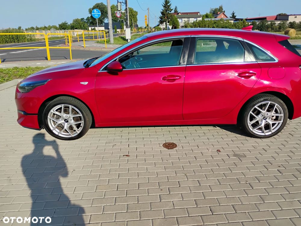 Kia Ceed 1.5 T-GDI OPF Ultimate Edition - 3