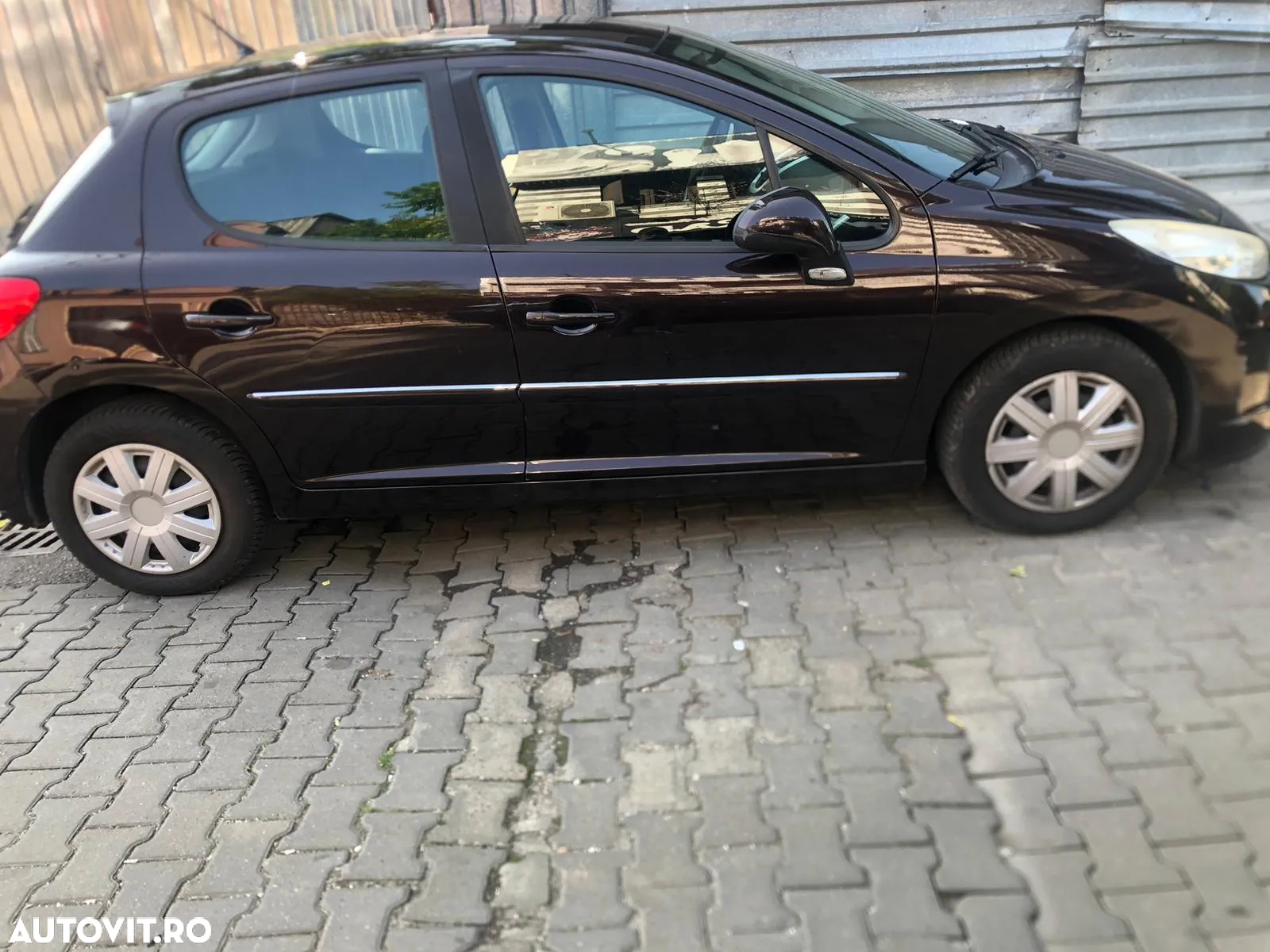 Peugeot 207 1.4 E Active - 10
