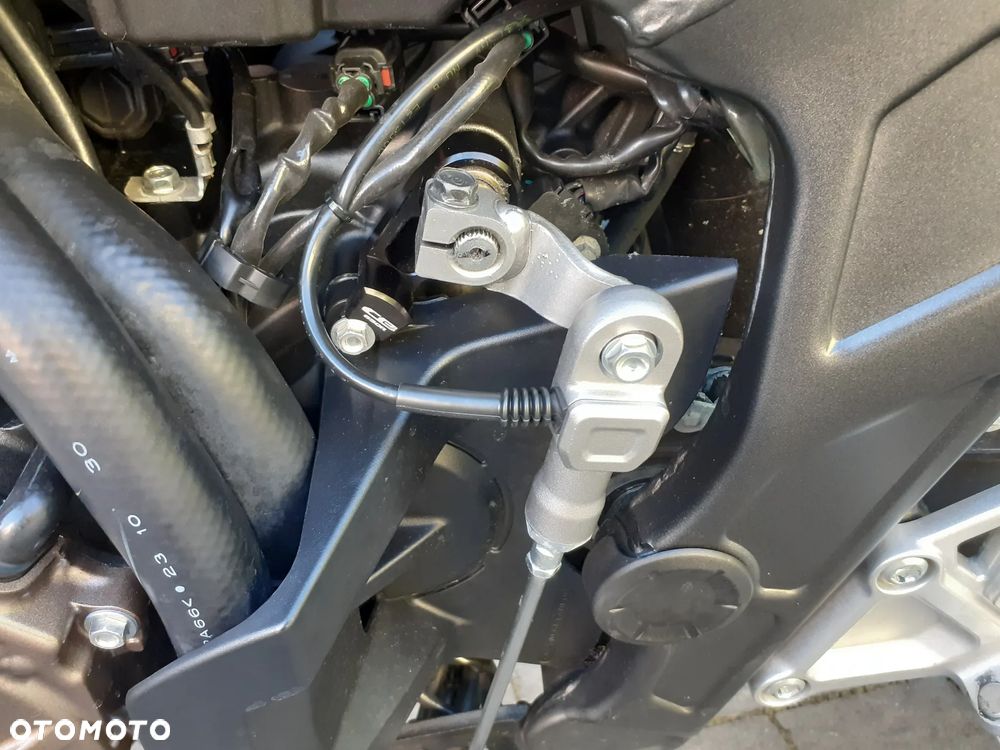 Honda CB - 31